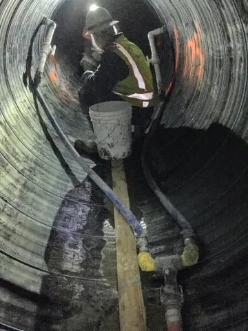 AIA - Grouting the 2nd lift  keeping pressure below 5 psi.